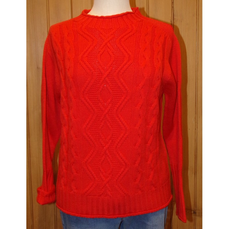 Sabrina diamond-patterned women's sweater